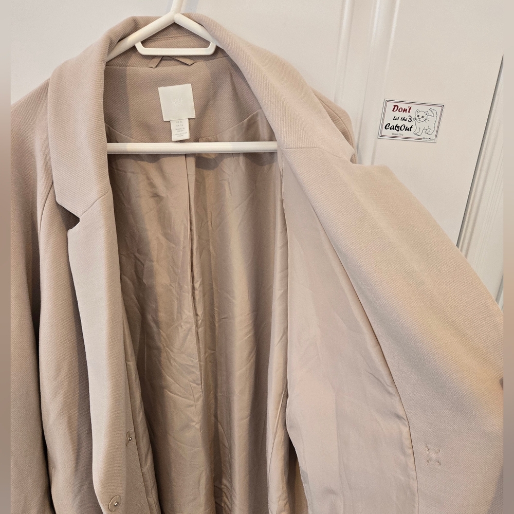 H&M Classic Beige Trench Coat - Picture 6 of 10